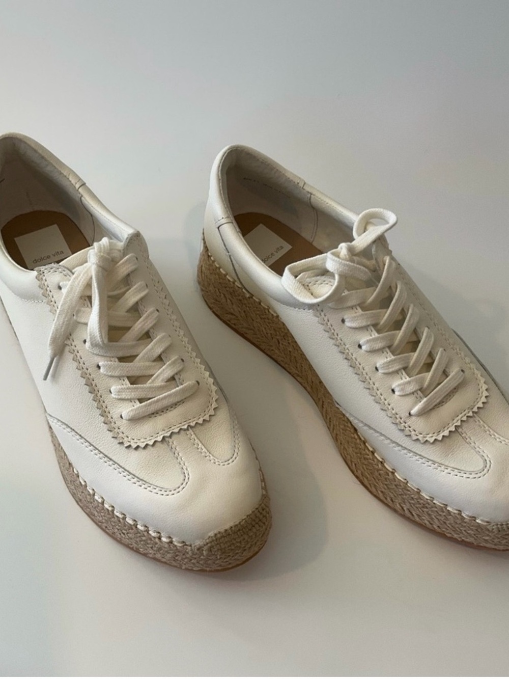 NWT Dolce Vita White Platform Jaja Espadrille Wedge Sneaker - Size: 9.5 - Picture 3 of 14